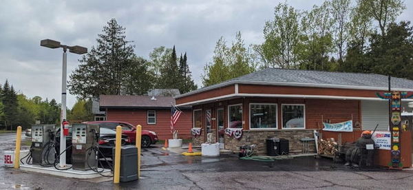 A&W Restaurant - Copper Harbor - 715 Gratiot St (newer photo)